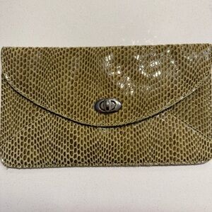Sorial green embossed Snakeskin Clutch